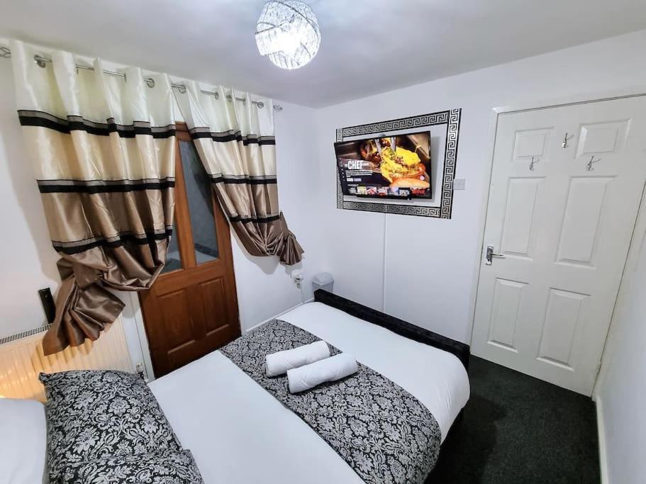 *C.Sani* Setup For Your Most Relaxed & Amazing Stay + Free Parking + Free Fast Wifi * ليدز المظهر الخارجي الصورة